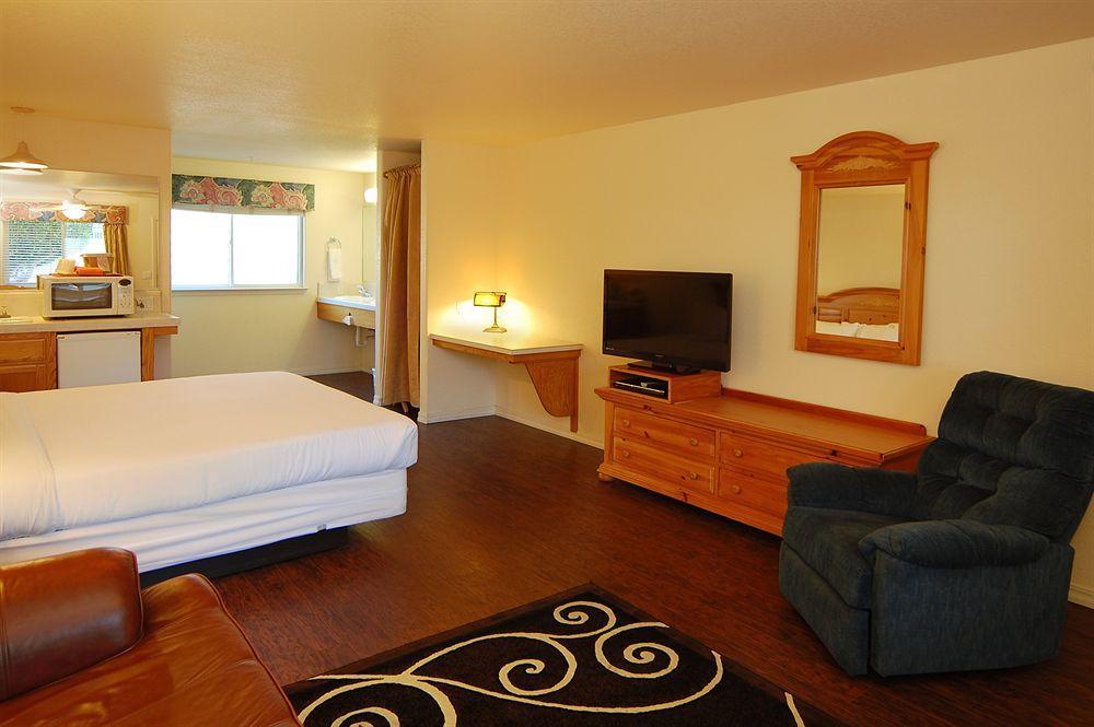 Cayucos Beach Inn Motel