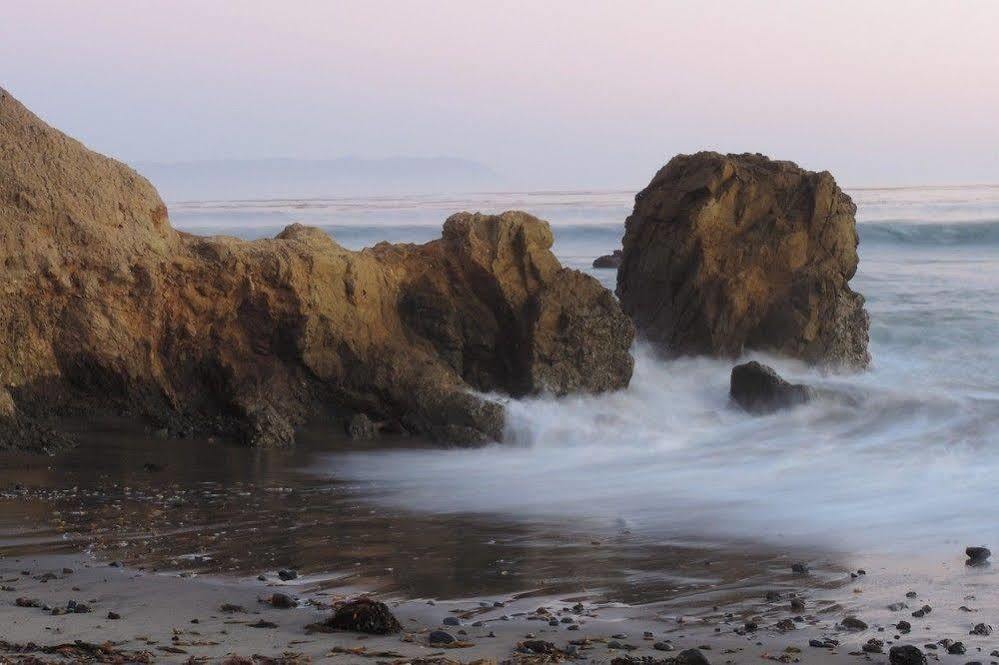 Cayucos Beach Inn Motel